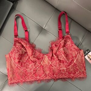 Sofia Intimates by Sofia Vergara Women's Eyelash Lace Bustier size 38C